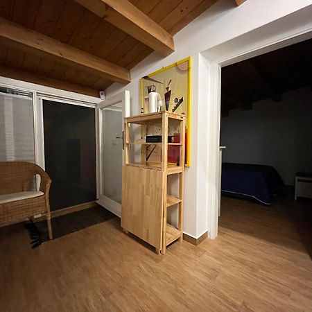 Maquedino Holiday Home & Terrace - Cozy Central Loft Палермо Екстериор снимка
