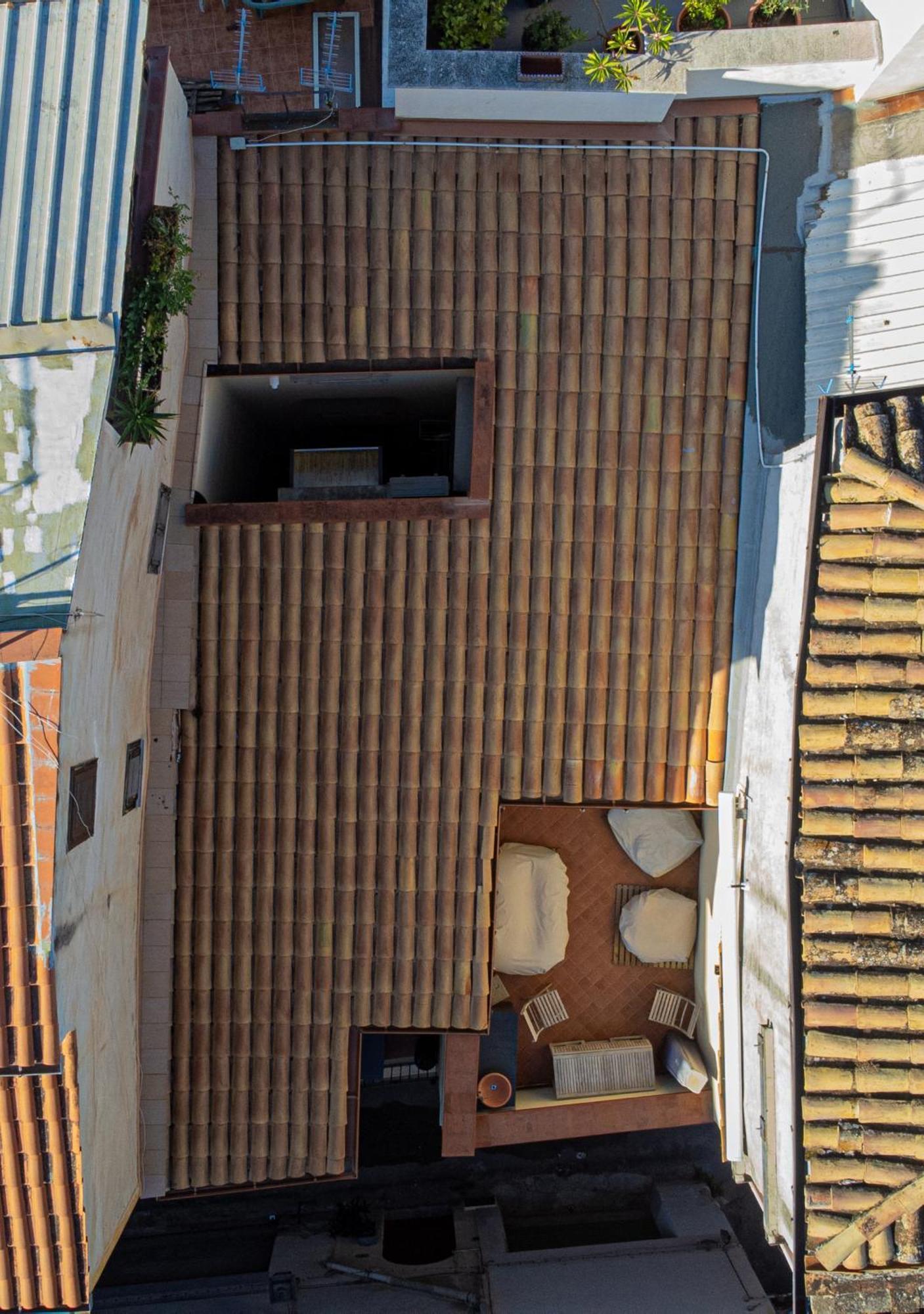 Maquedino Holiday Home & Terrace - Cozy Central Loft Палермо Екстериор снимка