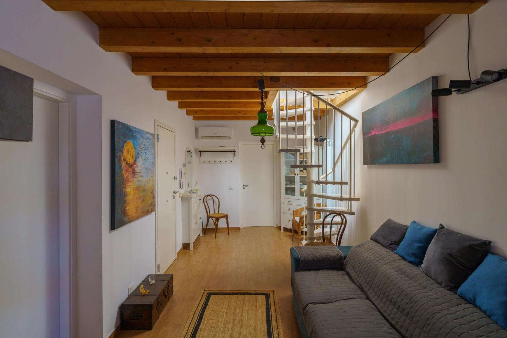 Maquedino Holiday Home & Terrace - Cozy Central Loft Палермо Екстериор снимка