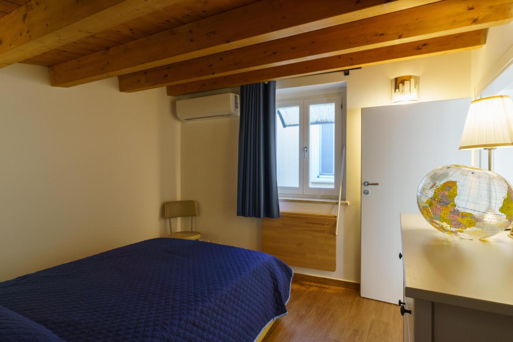 Maquedino Holiday Home & Terrace - Cozy Central Loft Палермо Екстериор снимка