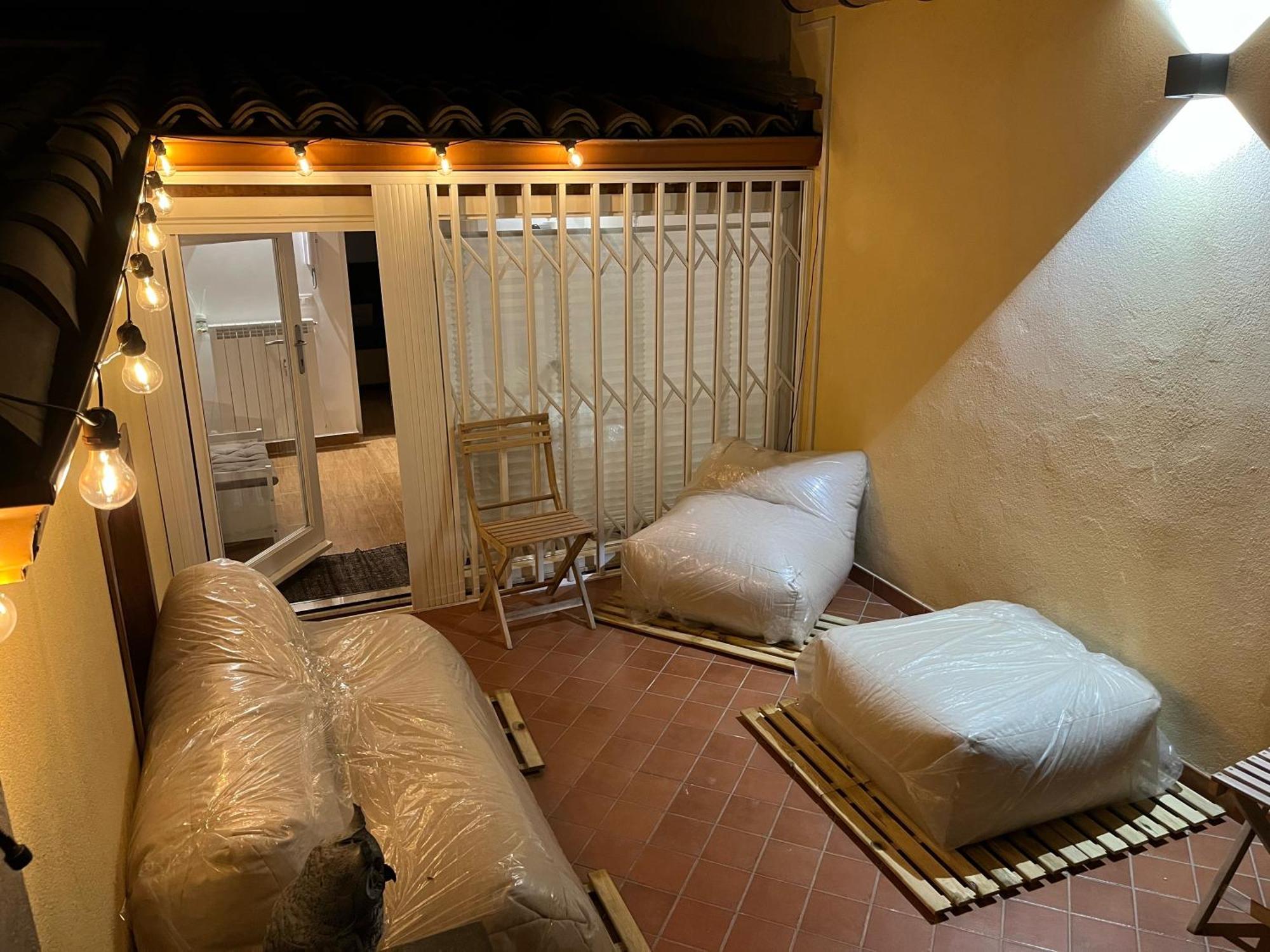 Maquedino Holiday Home & Terrace - Cozy Central Loft Палермо Екстериор снимка