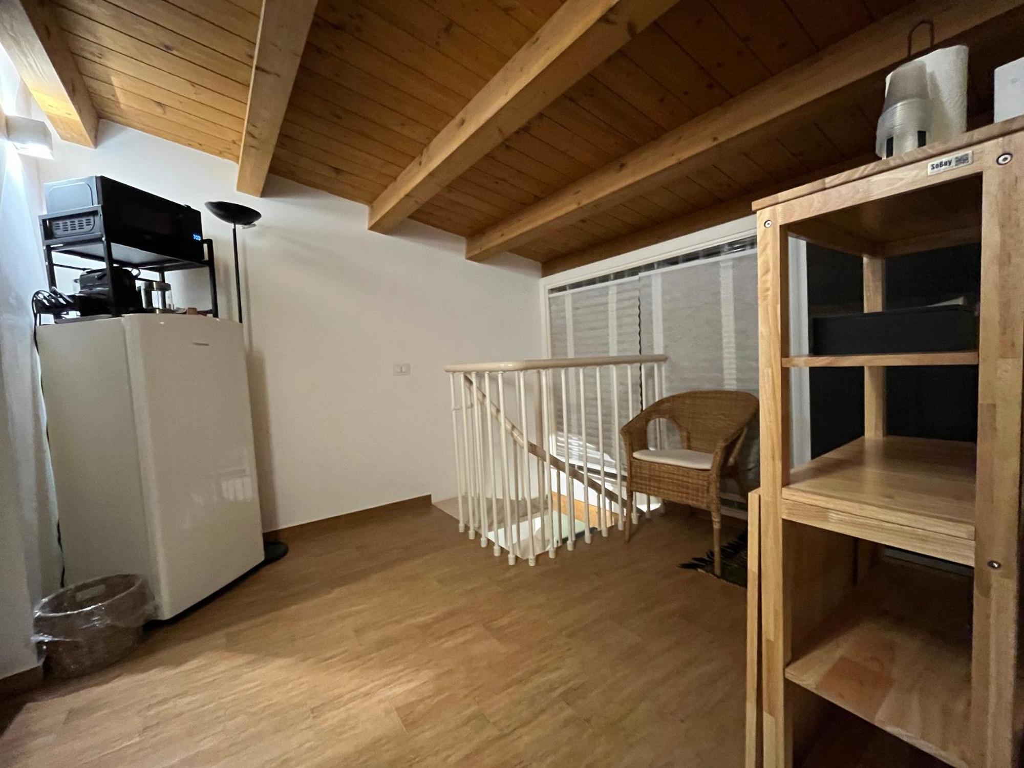 Maquedino Holiday Home & Terrace - Cozy Central Loft Палермо Екстериор снимка